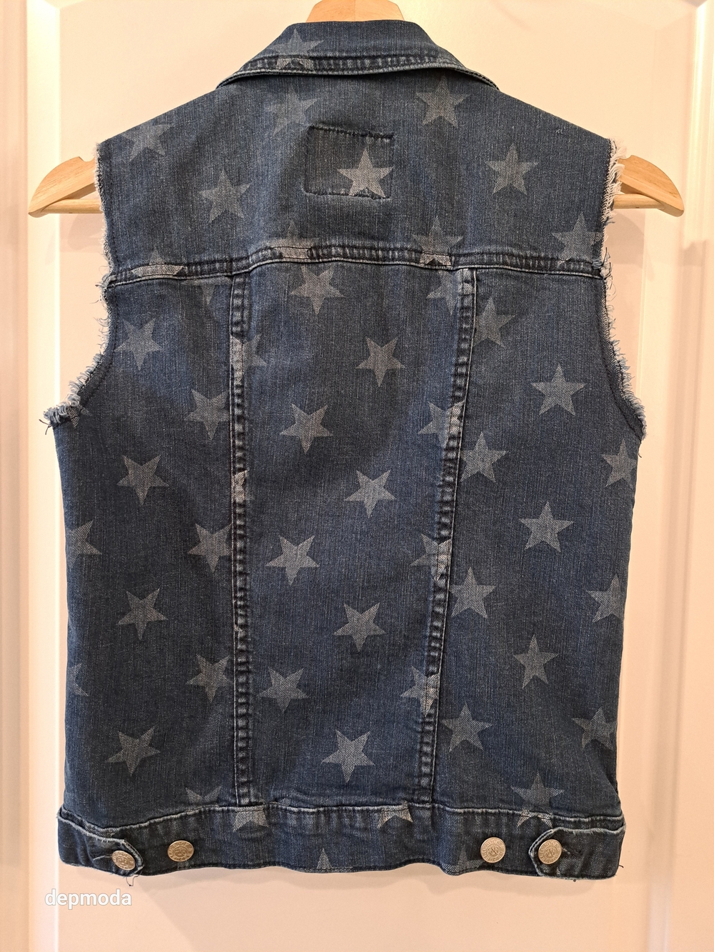 Rock & Republic jean vest Medium Blue Star-Print Denim Pocket Buttons size XS - Picture 12 of 13